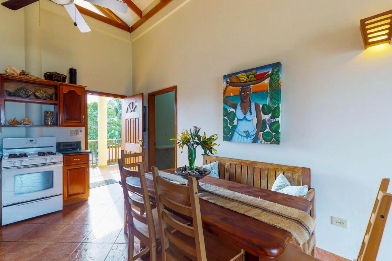 Mirasol Villa Placencia Eksteriør bilde