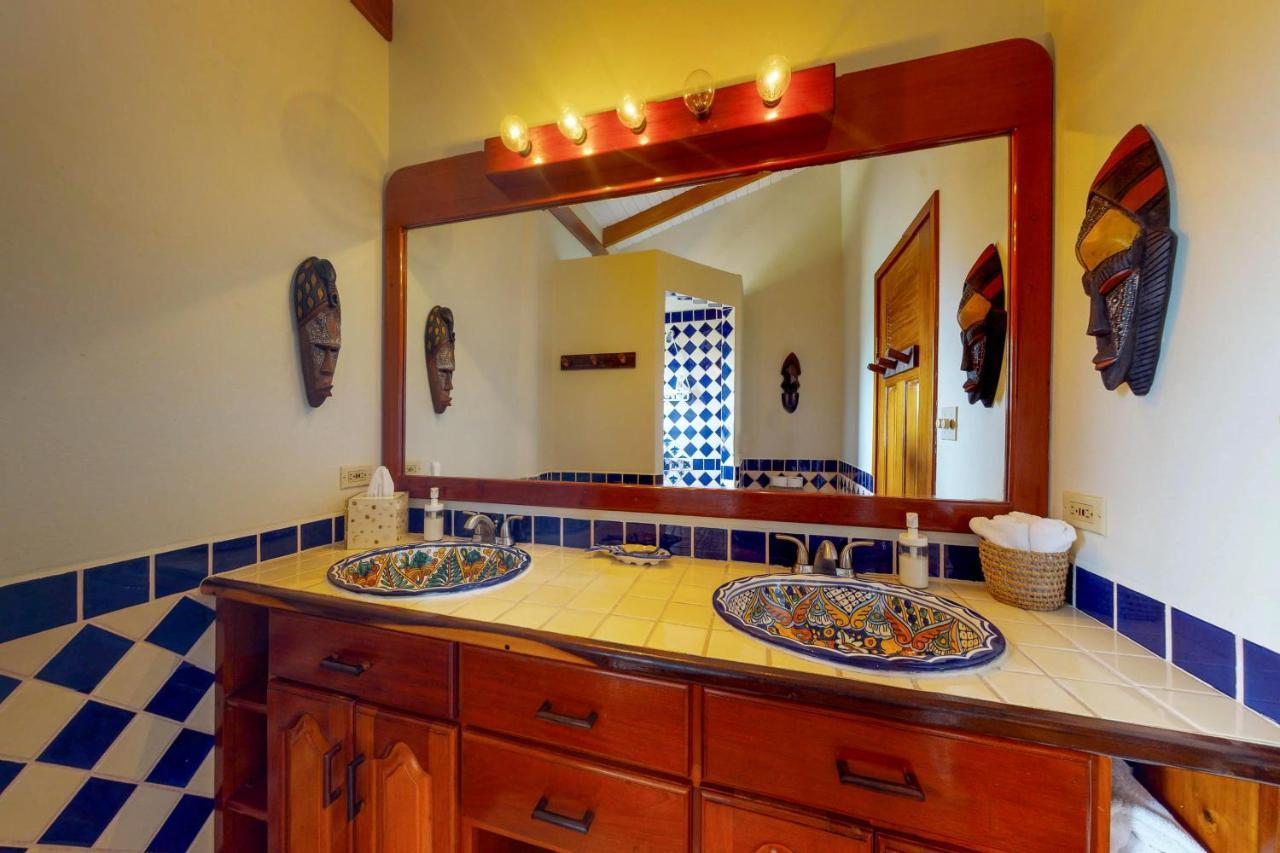 Mirasol Villa Placencia Eksteriør bilde