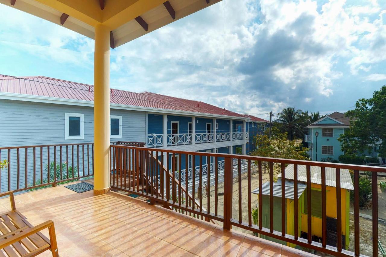Mirasol Villa Placencia Eksteriør bilde
